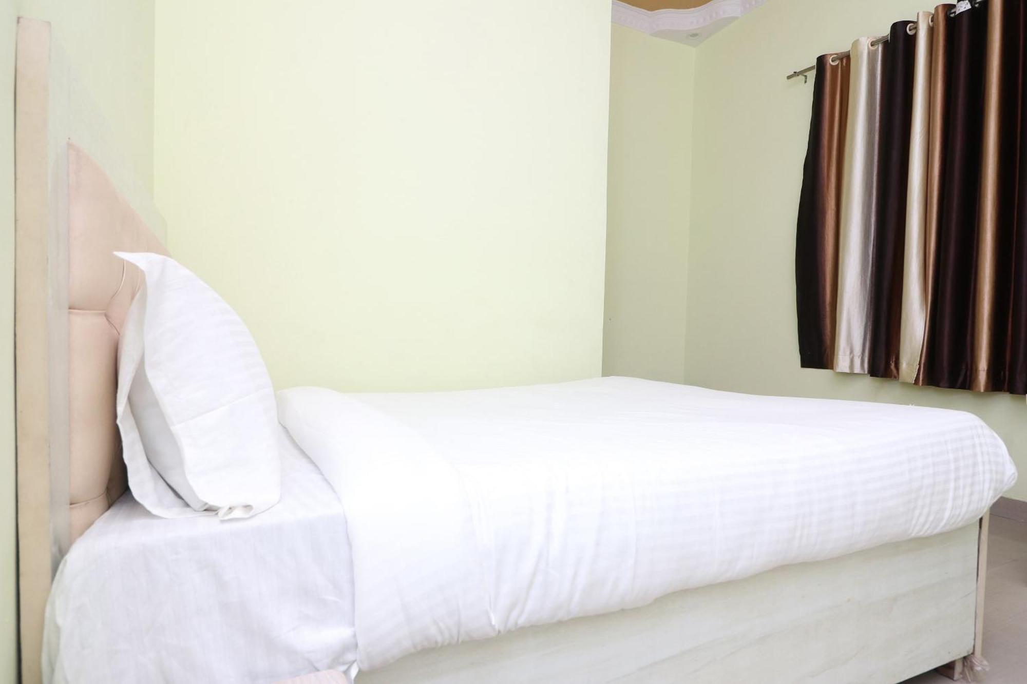 Hotel O Mulaqat Dadri Exterior photo